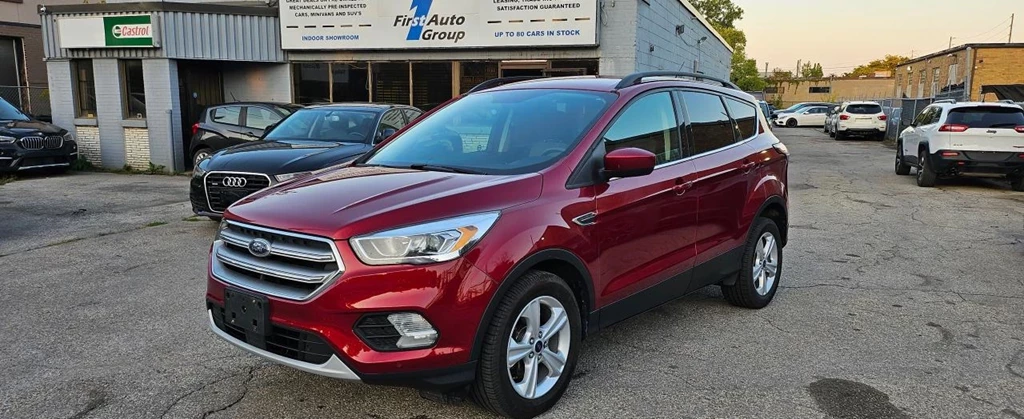 Used 2017 Ford ESCAPE 4WD 4dr SE