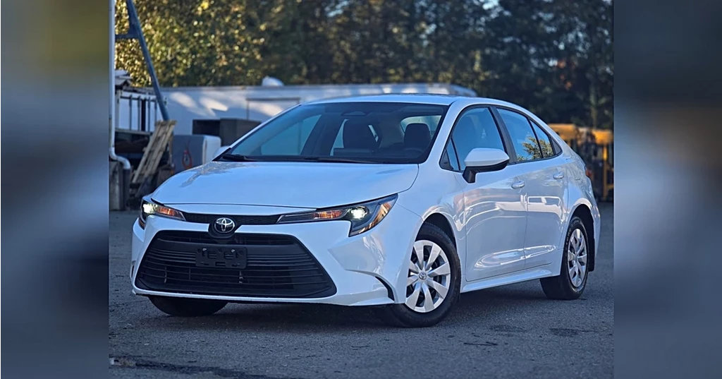 Used 2023 Toyota COROLLA LE CVT (NATL LE CVT (Natl)