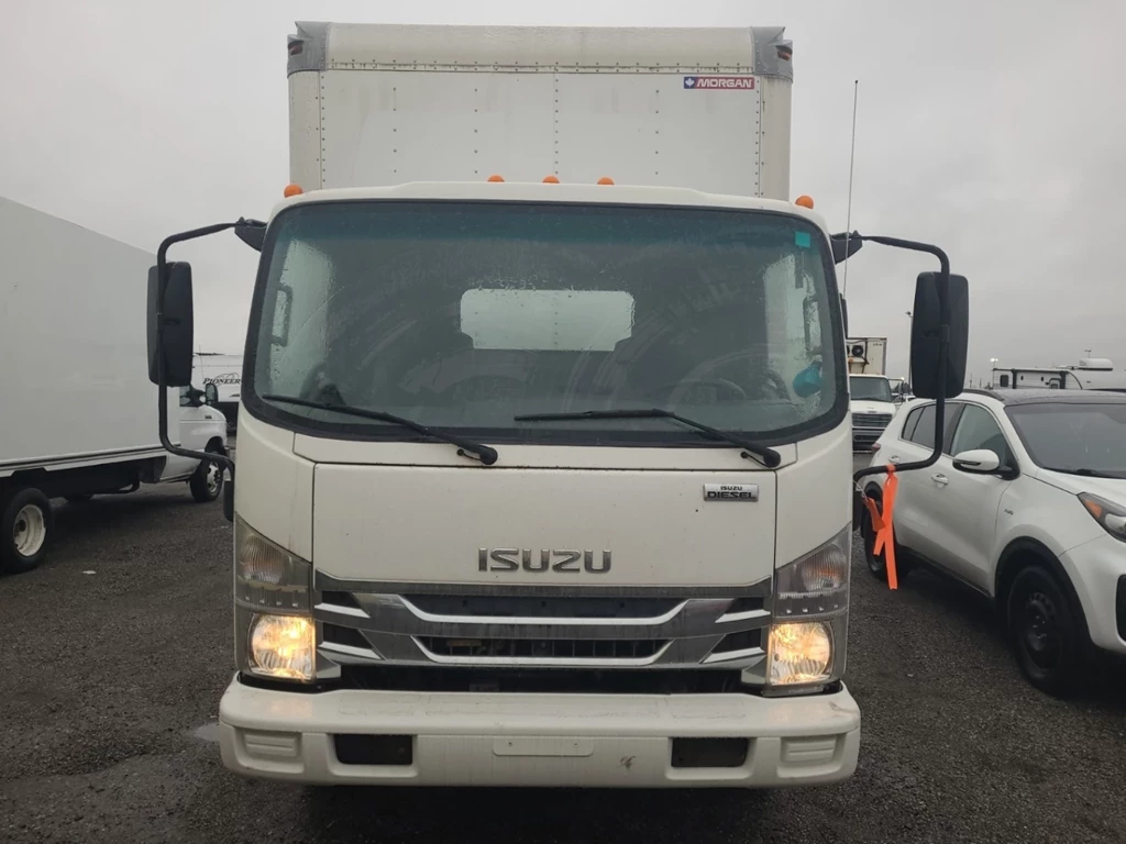 Used 2015 Isuzu DSL REG AT RWD 