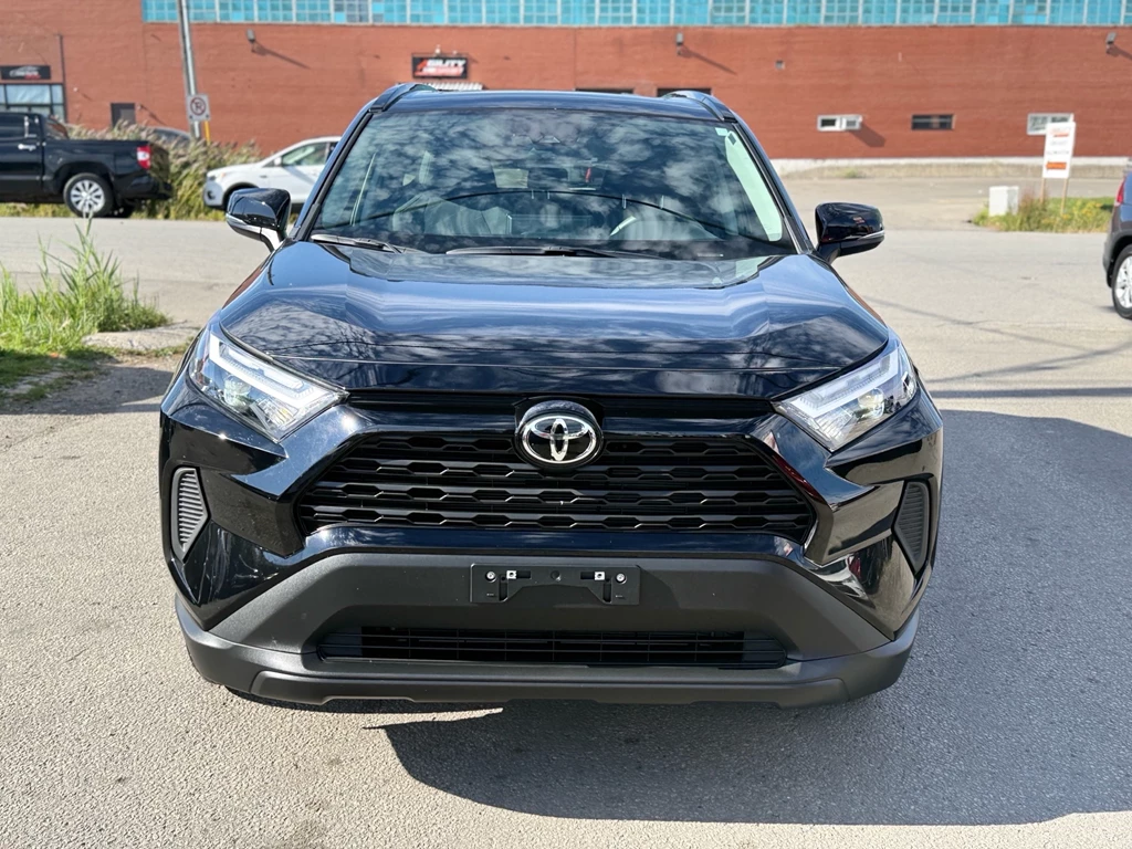 Used 2025 Toyota RAV4 AWD 
