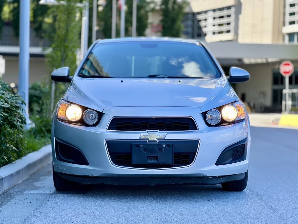 Used 2013 Chevrolet SONIC LT AUTO 4DR HATCHBACK AUTOMATIC 