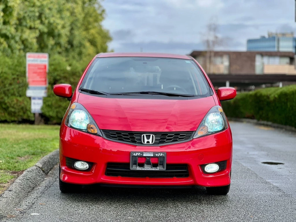 Used 2013 Honda FIT SPORT 4DR HATCHBACK AUTOMATIC 