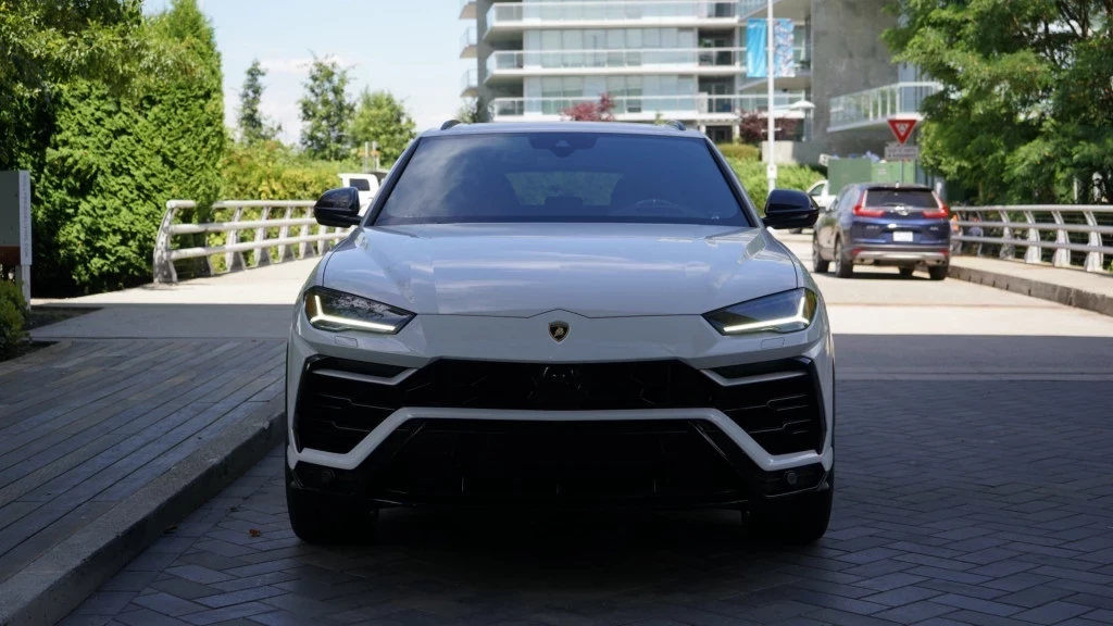 Used 2022 Lamborghini  URUS 