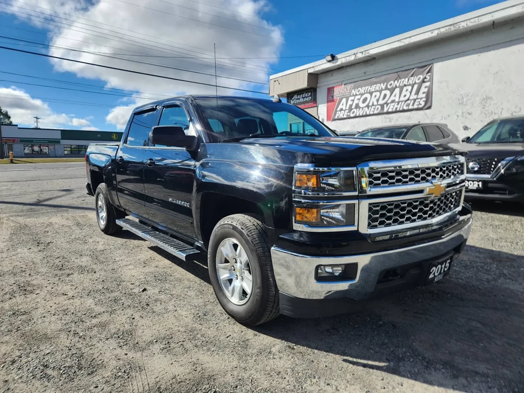 Used 2015 Chevrolet SILVERADO 1500 LT 