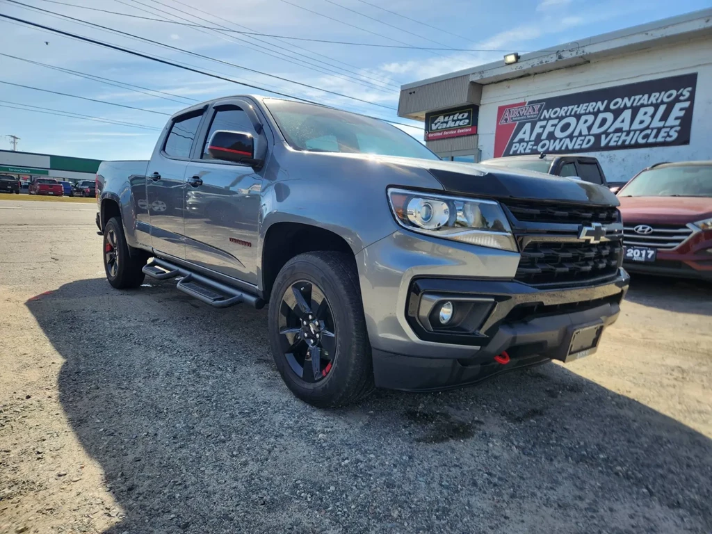 Used 2021 Chevrolet COLORADO 4WD LT 