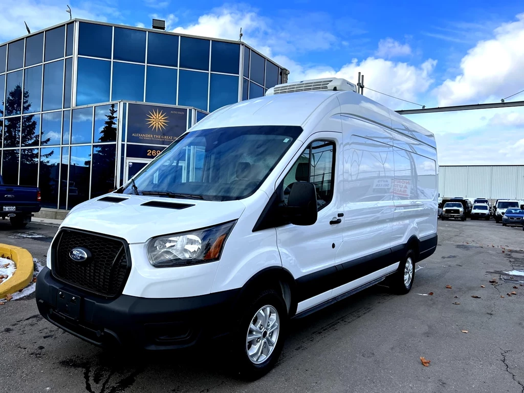 Used 2022 Ford TRANSIT T250 XLT 
