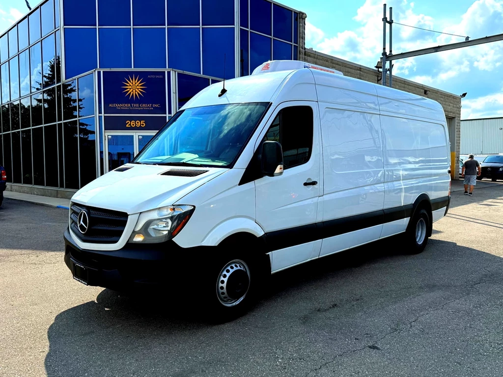 Used 2018 Mercedes-Benz SPRINTER 3500 170-IN. WB 