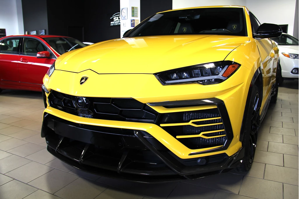 Used 2019 Lamborghini URUS ZR PERFORMANCE PACKAGE Base