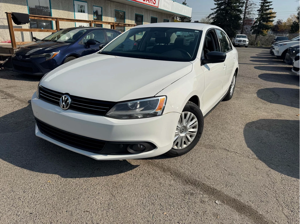 Used 2011 Volkswagen JETTA FWD 