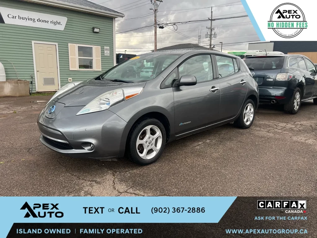 Used 2014 Nissan LEAF S 