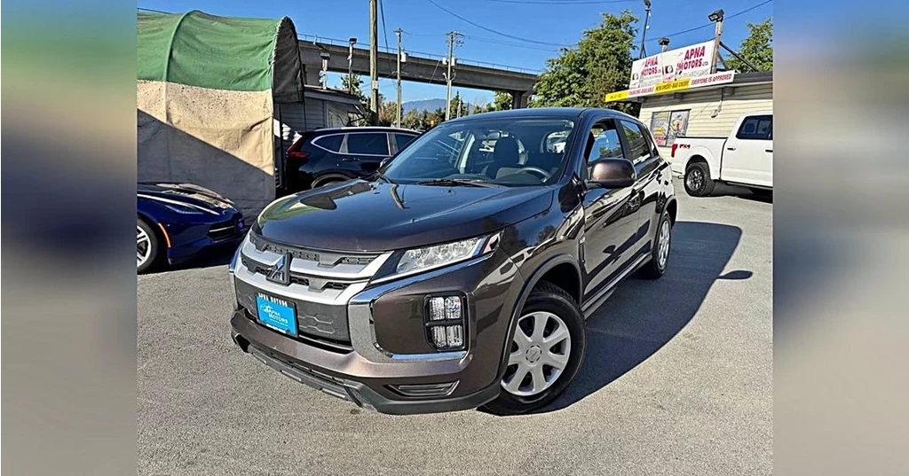 Used 2021 Mitsubishi RVR ES AWC CLEAN TITILE LOCAL VEHICLE ES AWC CLEAN TITILE LOCAL VEHICLE
