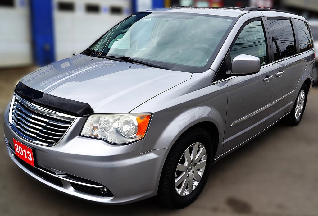 Used 2013 Chrysler TOWN & COUNTRY 4DR WAGON 