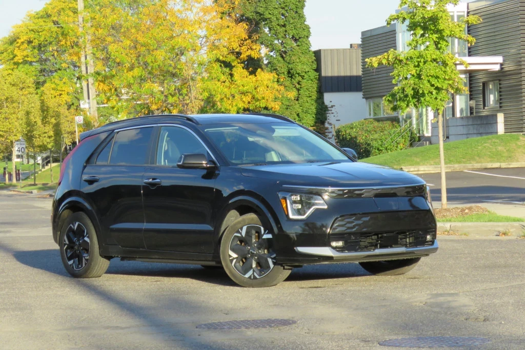 Used 2024 Kia NIRO EV EV WAVE 