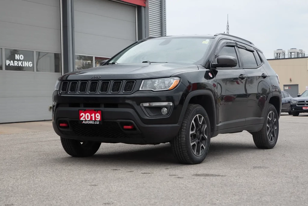 Used 2019 Jeep COMPASS 
