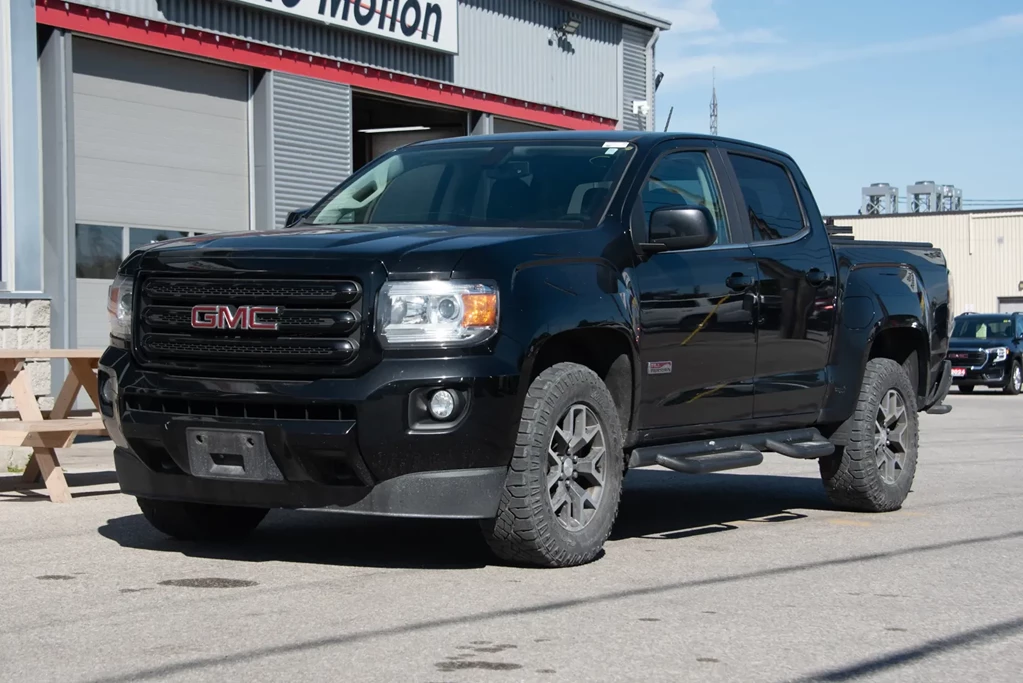 Used 2020 GMC CANYON 