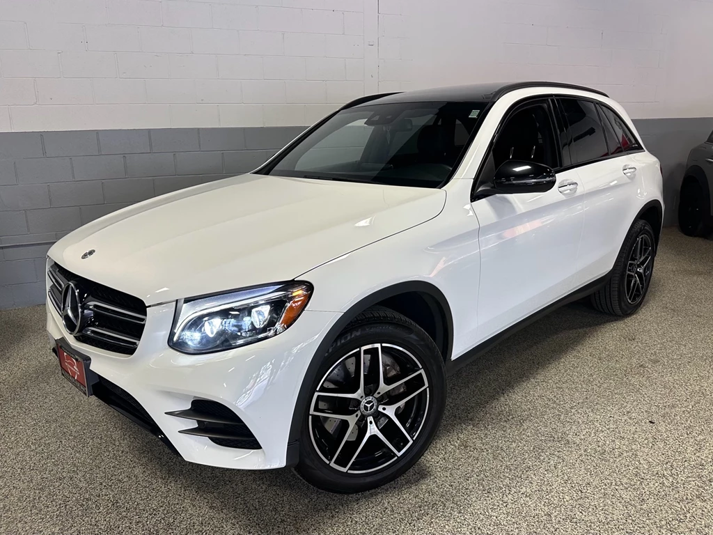 Used 2018 Mercedes-Benz GLC-CLASS GLC300 4MATIC/NIGHT PACKAGE/PANORAMIC 