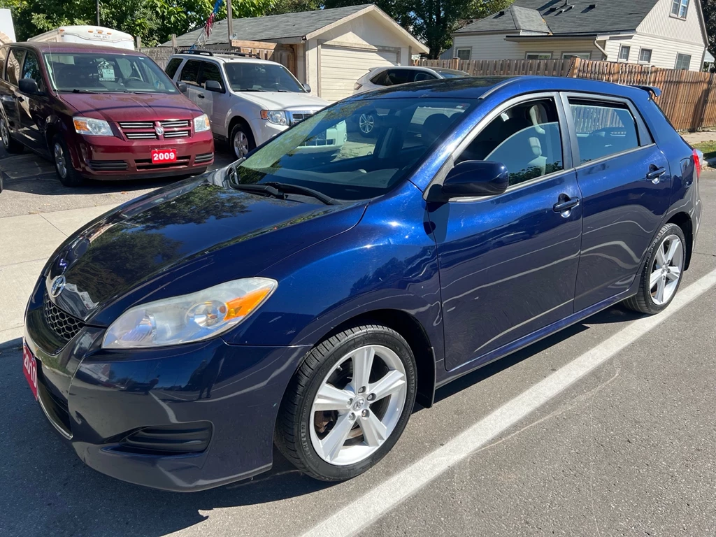 Used 2010 Toyota MATRIX 