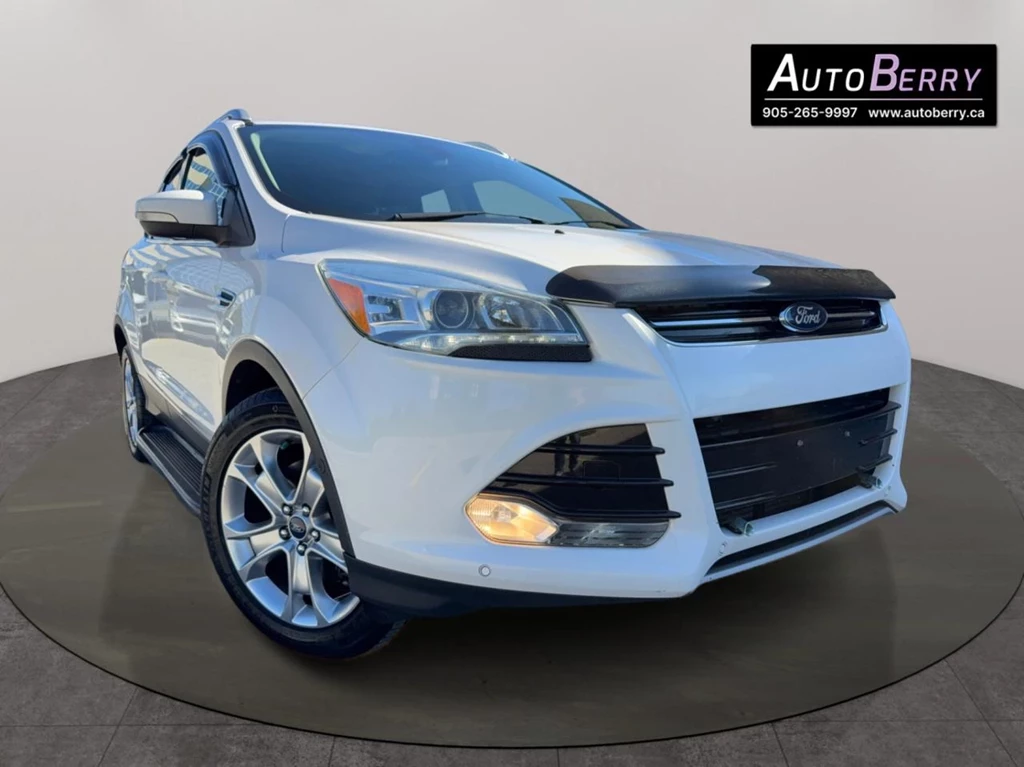 Used 2014 Ford ESCAPE FWD 4DR TITANIUM