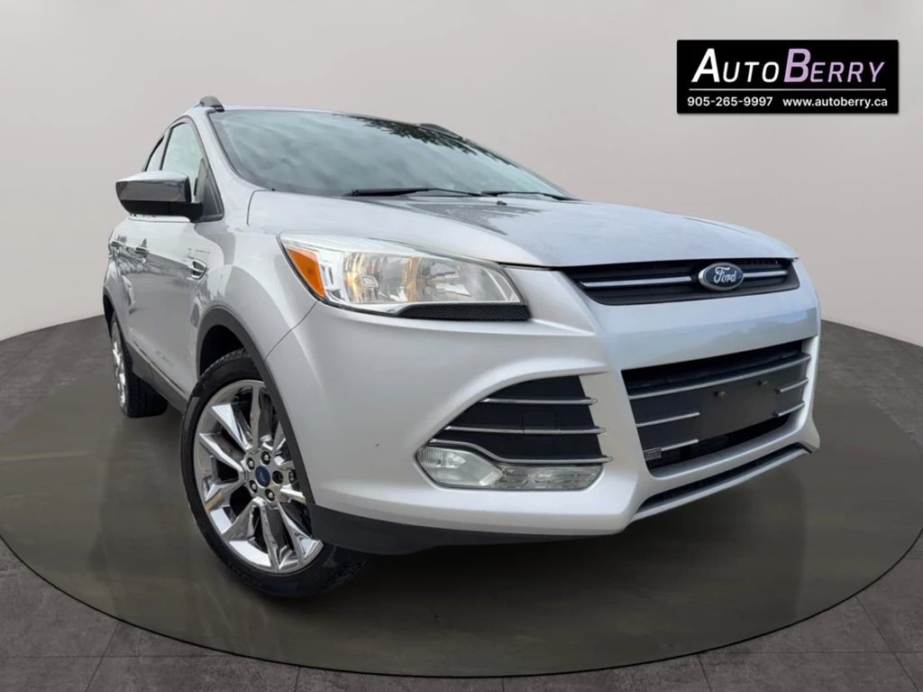 Used 2015 Ford ESCAPE 4WD 4dr SE