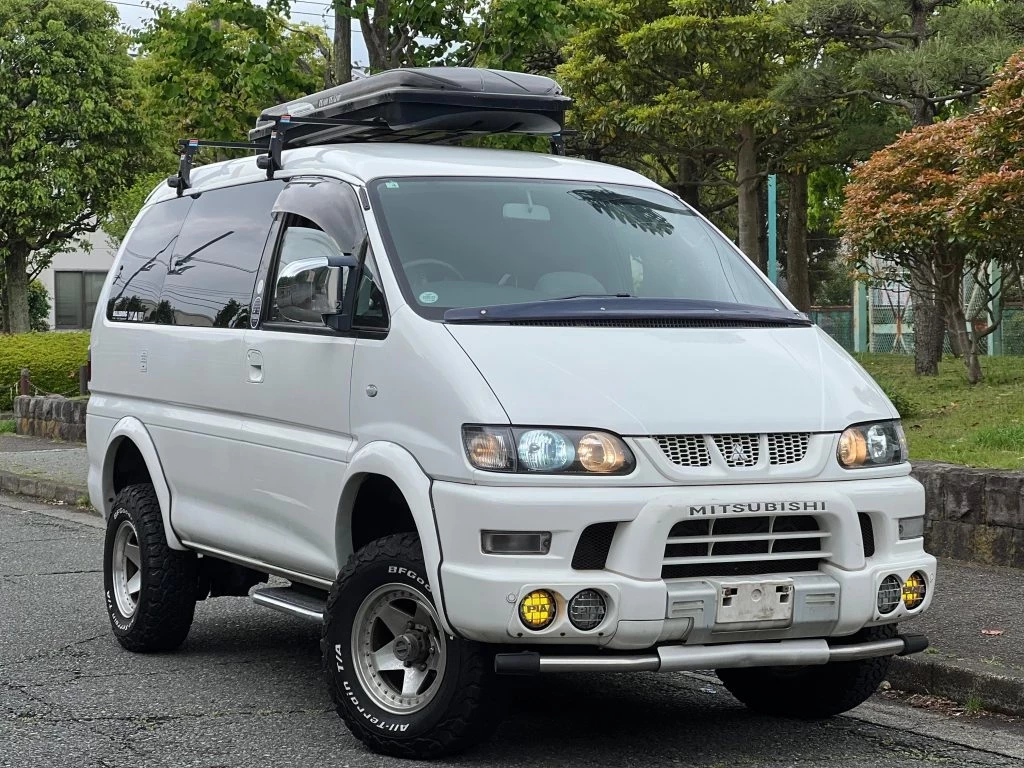 Used 2003 Mitsubishi DELICA 