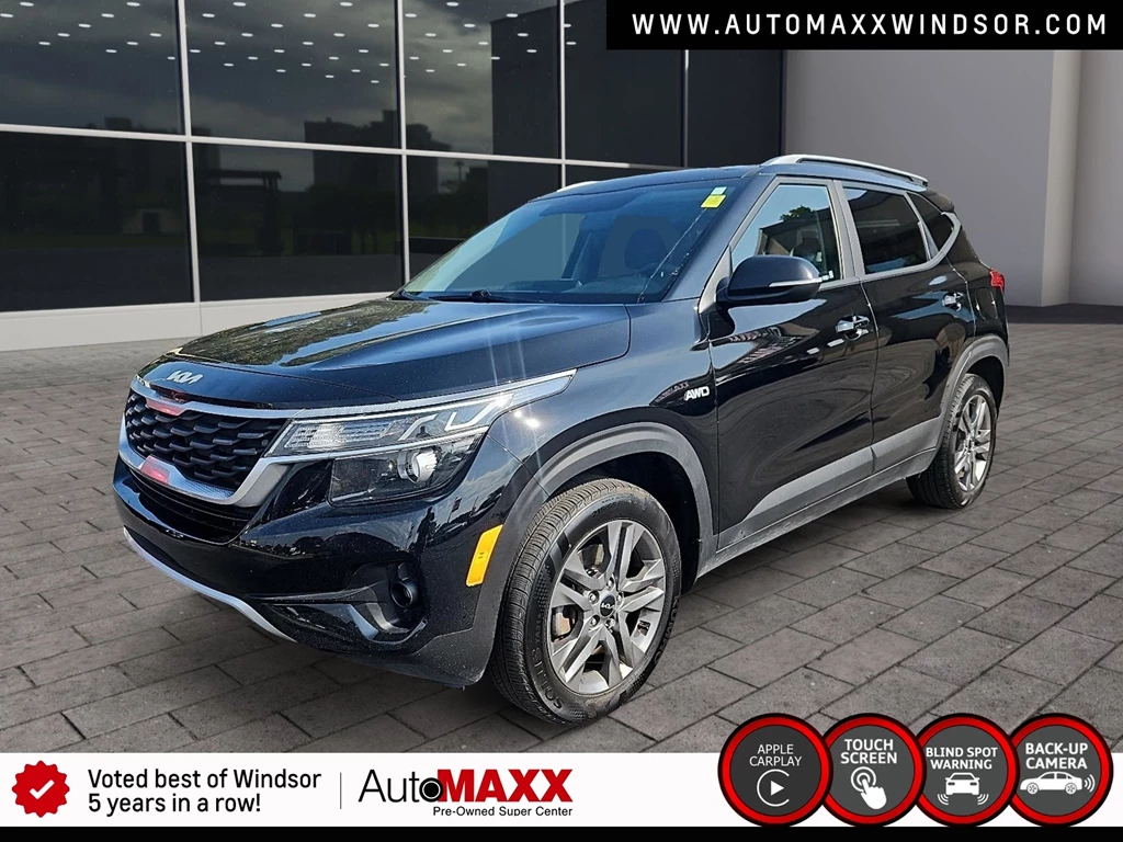 Used 2023 Kia SELTOS LX AWD IN WINDSOR 