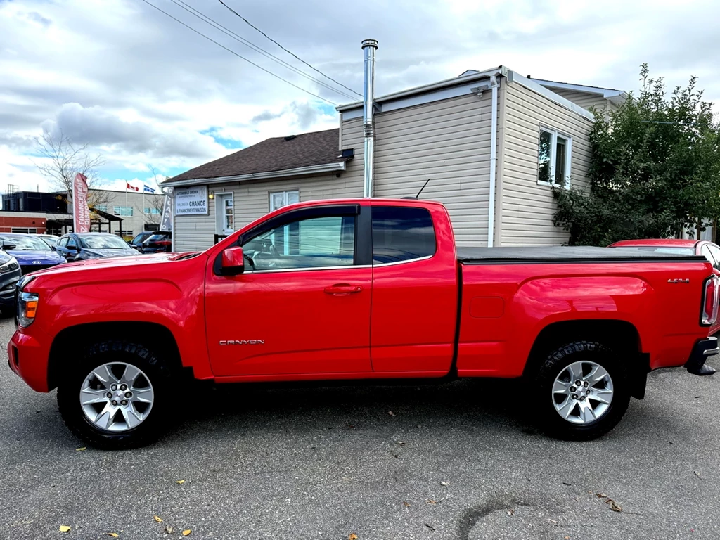 Used 2015 GMC CANYON SLE 