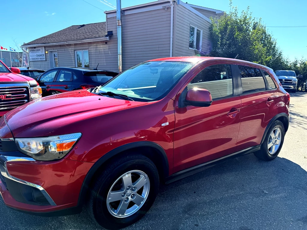 Used 2016 Mitsubishi RVR SE 