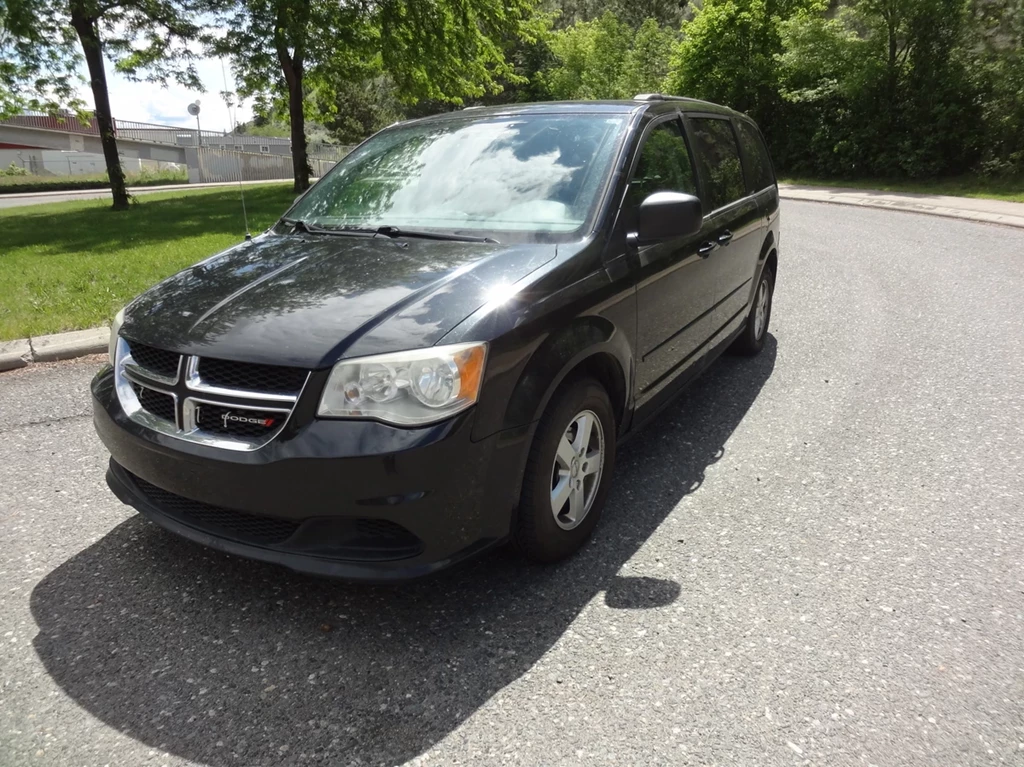 Used 2012 Dodge GRAND CARAVAN FWD 