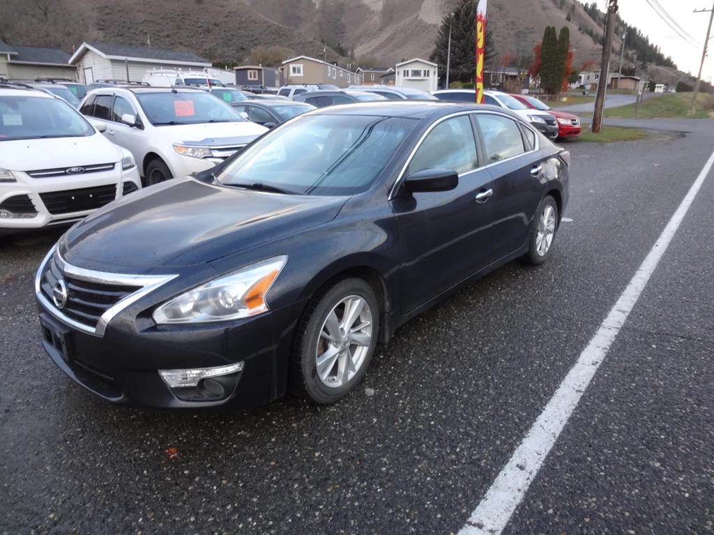 Used 2015 Nissan SENTRA FWD 