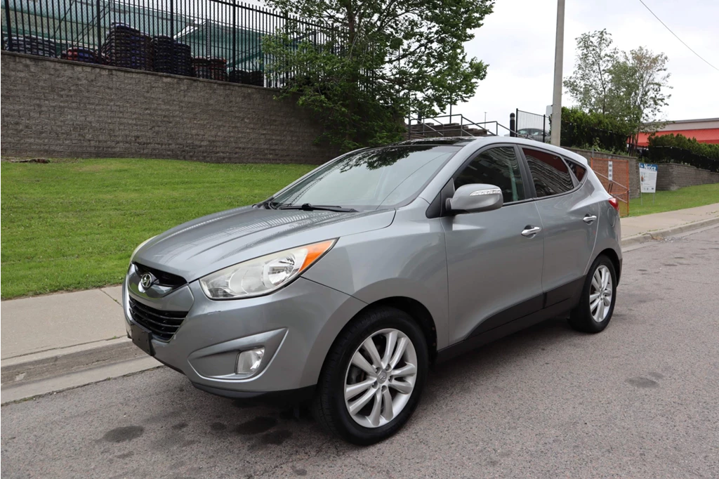 Used 2012 Hyundai TUCSON AWD 