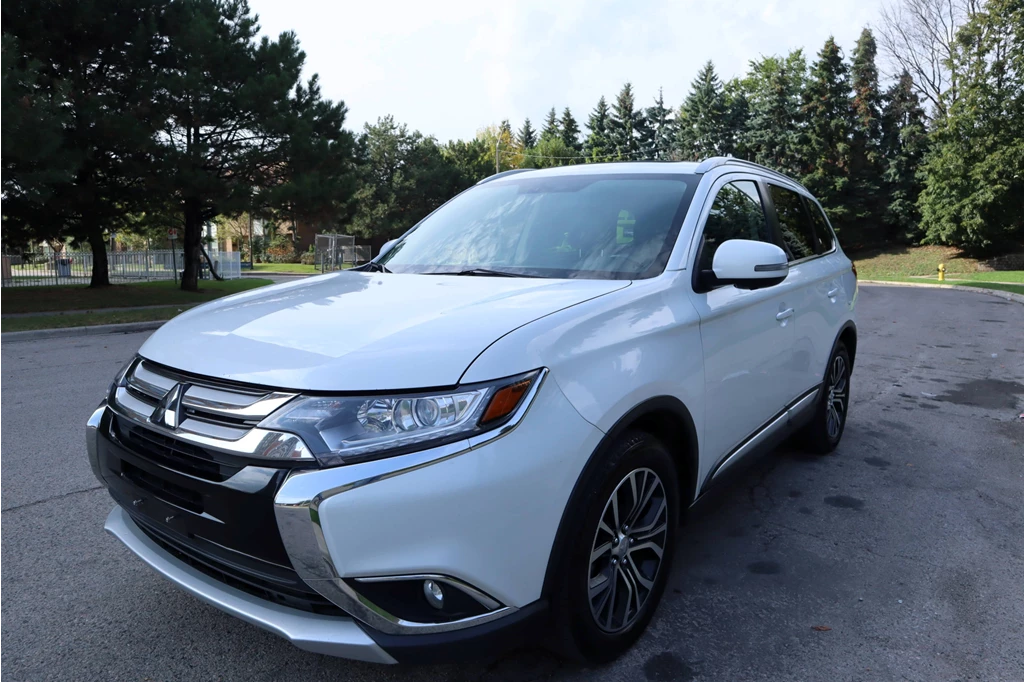Used 2018 Mitsubishi OUTLANDER 4X4 