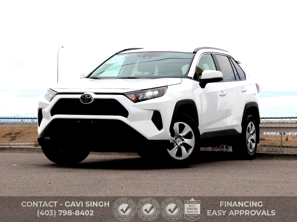Used 2021 Toyota RAV4 | AWD | HEATED SEATS | CAR PLAY 
