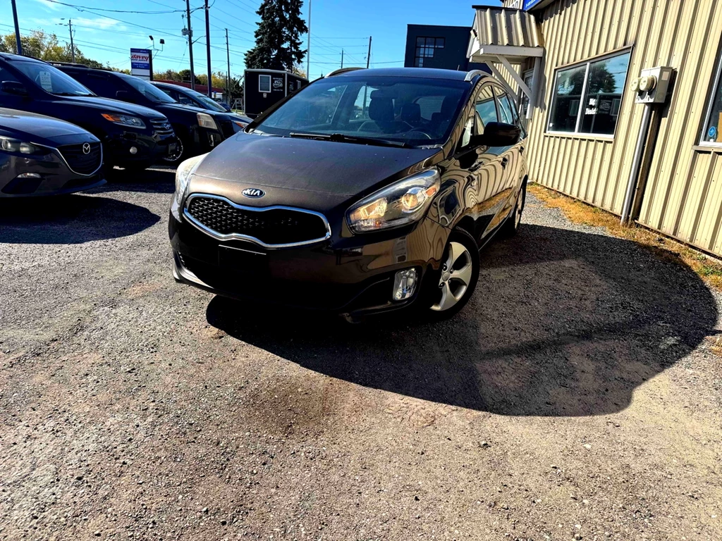 Used 2014 Kia RONDO FX 