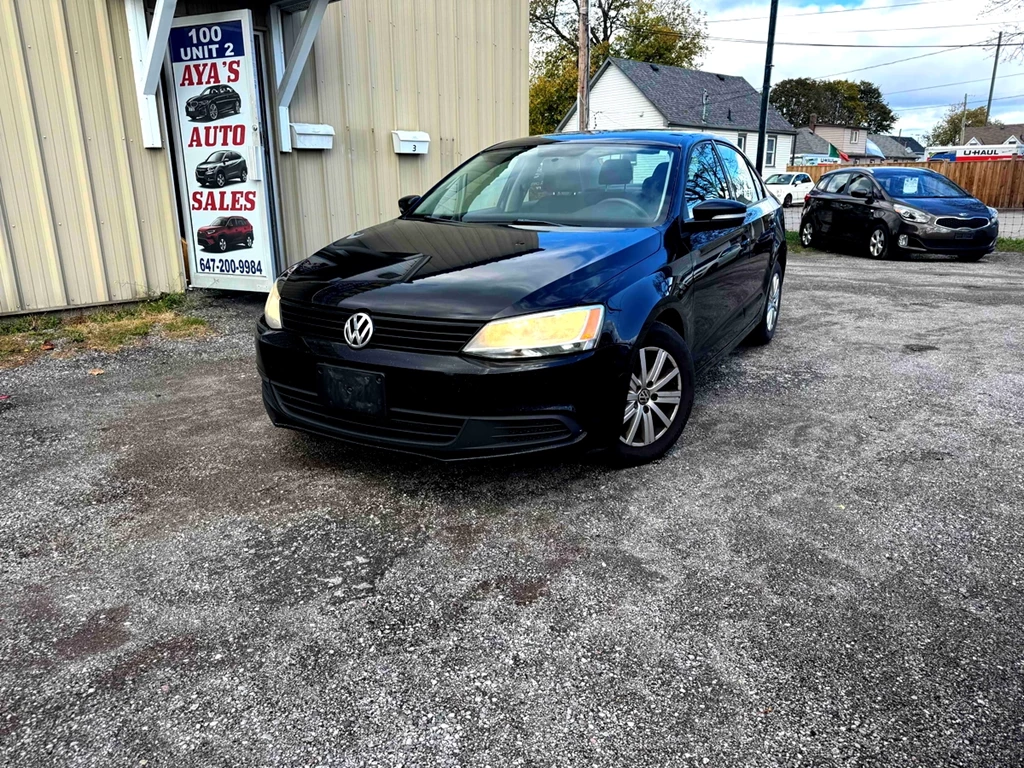 Used 2011 Volkswagen JETTA BASE 