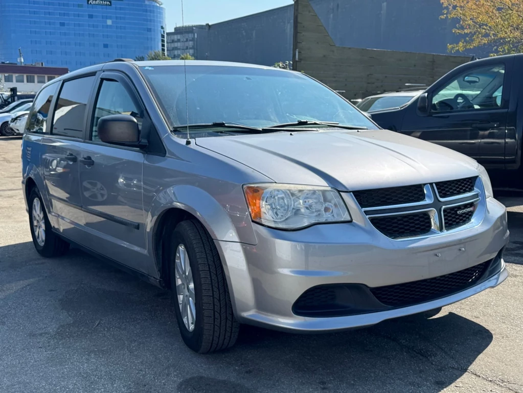 Used 2015 Dodge GRAND CARAVAN FWD 