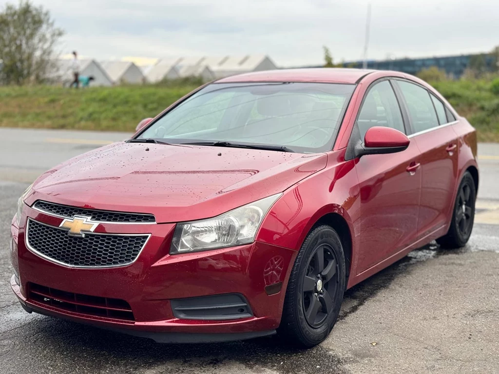 Used 2013 Chevrolet CRUZE FWD 