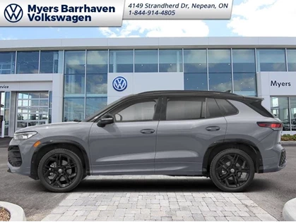 New 2026 Volkswagen TIGUAN Comfortline R-Line Black Edition