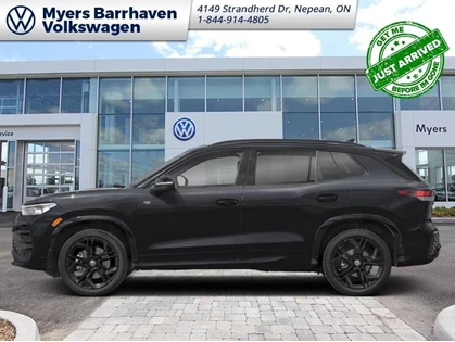 New 2026 Volkswagen TIGUAN Comfortline R-Line Black Edition