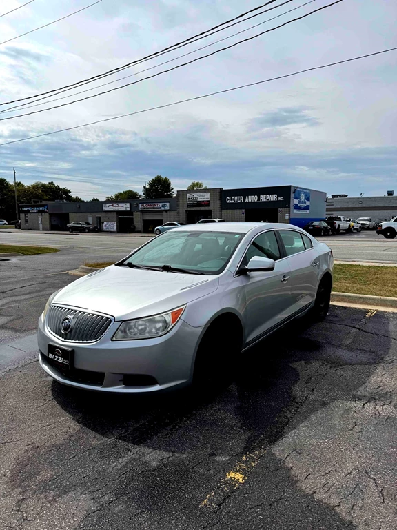 Used 2011 Buick LACROSSE 