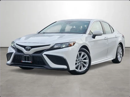 Used 2022 Toyota CAMRY FWD 
