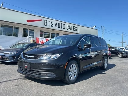 Used 2018 Chrysler PACIFICA No Accidents, Fully Serviced, Bluetooth, Stow n Go