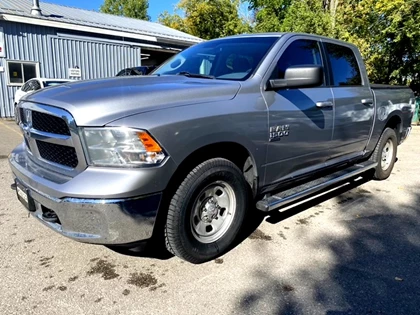 Used 2019 RAM 1500 CLASSIC CLASSIC SLT CREW CAB SHORT BOX 