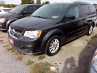 Used 2017 Dodge GRAND CARAVAN SE 