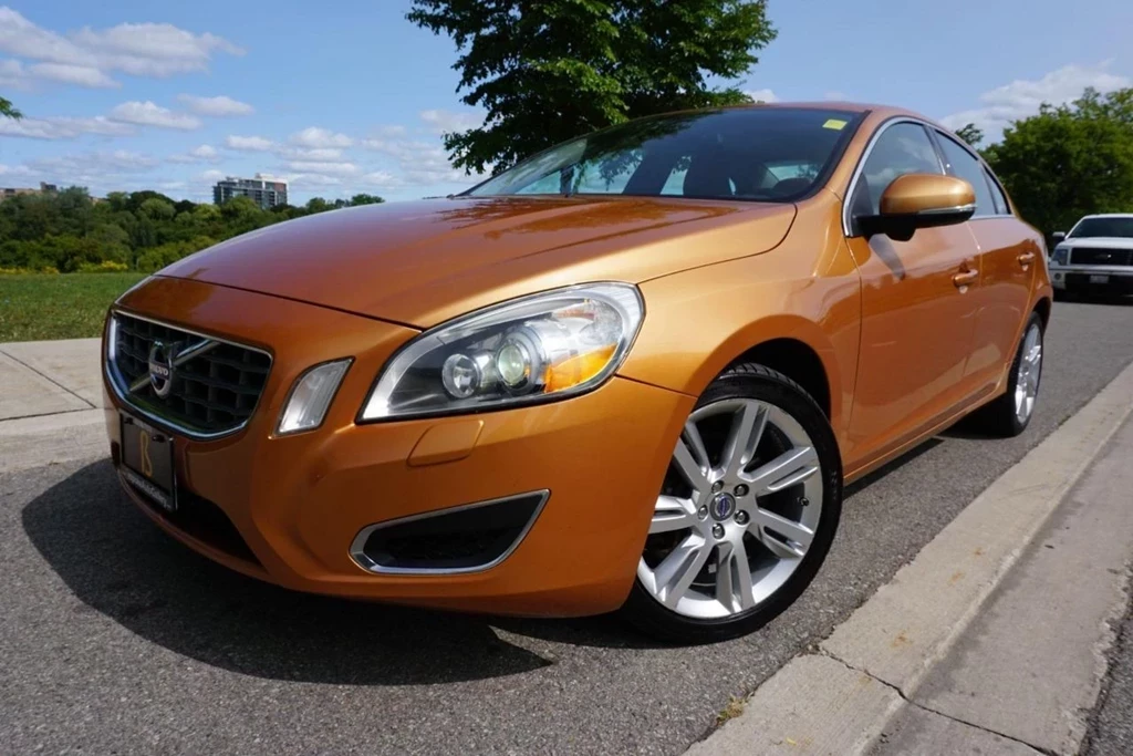 Used 2011 Volvo S60 1 OWNER / RARE COLOUR COMBO / T6 AWD/ VOLVO... 