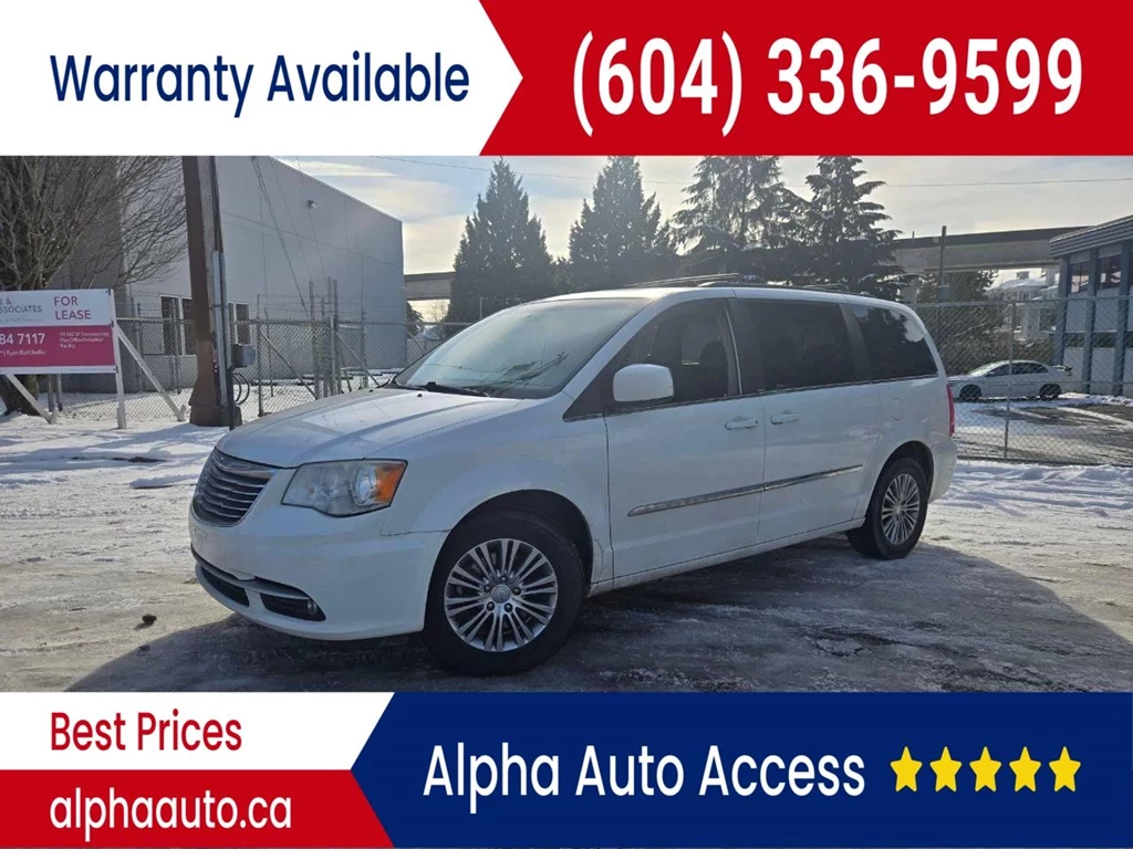 Used 2014 Chrysler TOWN & COUNTRY 