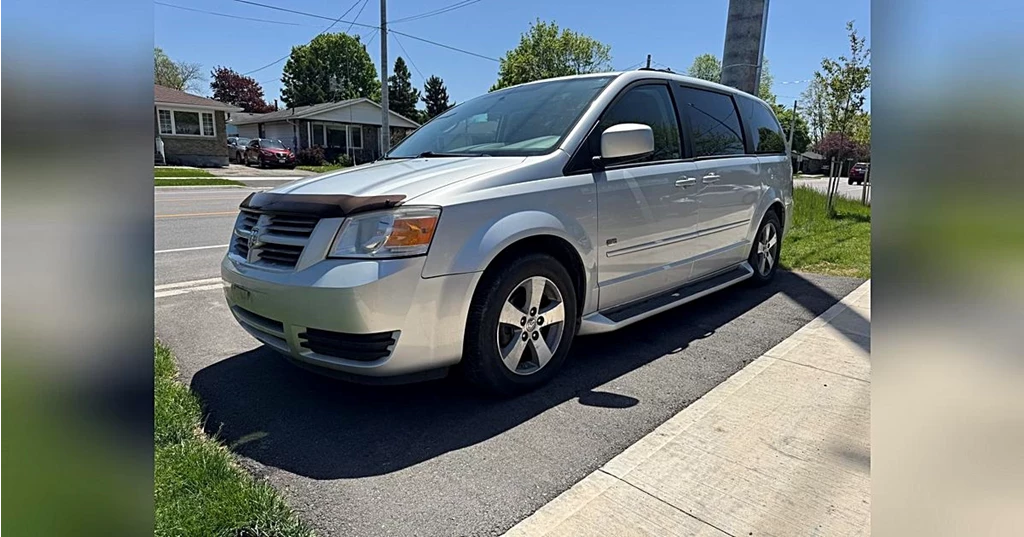 Used 2009 Dodge GRAND CARAVAN FWD FINANCE AVAILABLE 4dr Wgn SE