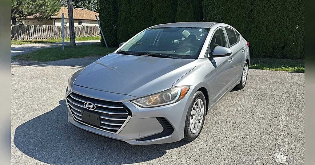 Used 2017 Hyundai ELANTRA 4DR SDN AUTO LE 4dr Sdn Auto LE
