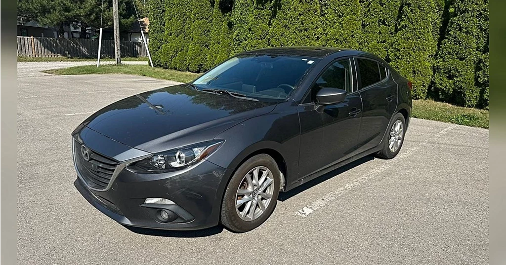 Used 2014 Mazda MAZDA3 4DR SDN MAN I TOURING 4dr Sdn Man i Touring