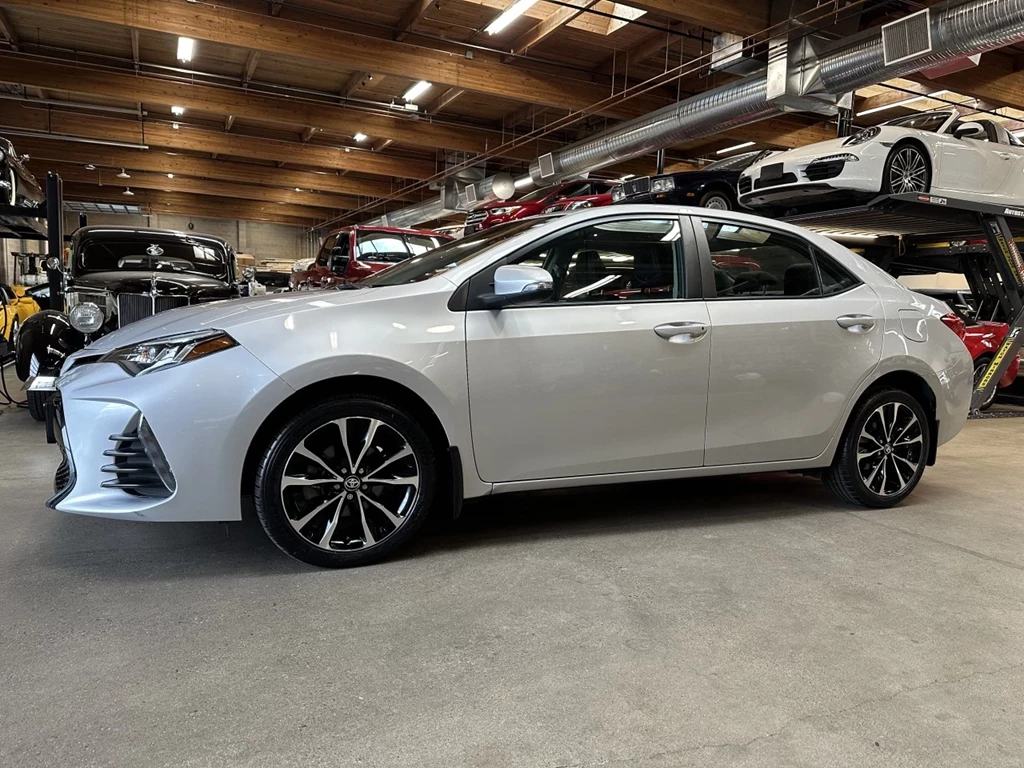 Used 2019 Toyota COROLLA SE SEDAN 