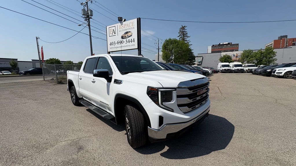 Used 2023 GMC SIERRA 1500 4X4 